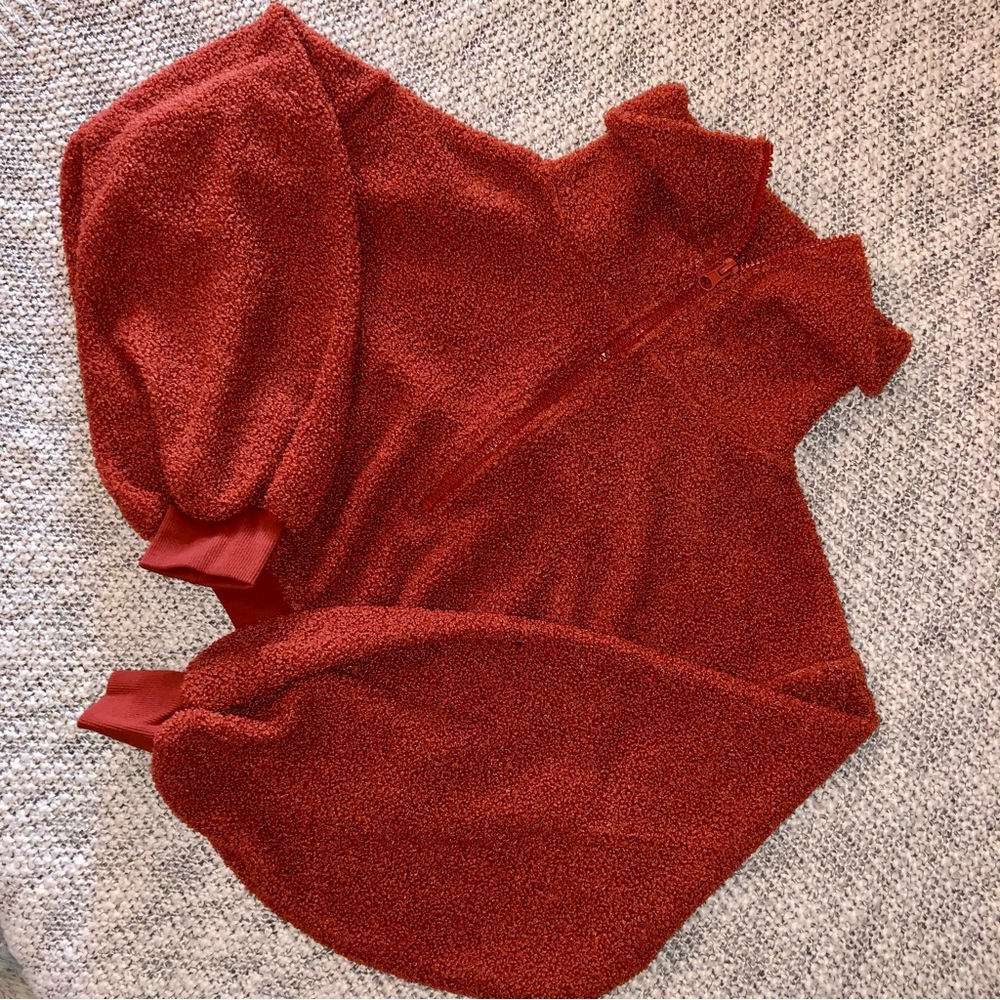 Women’s cropped sweatshirt
